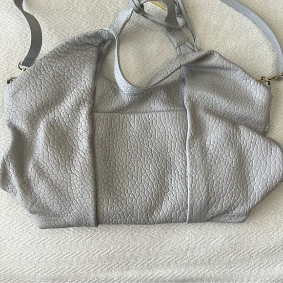 Vince Camuto Convertible Pale Mist Gray Leather Pleated Tote Steph - Picture 2 of 12